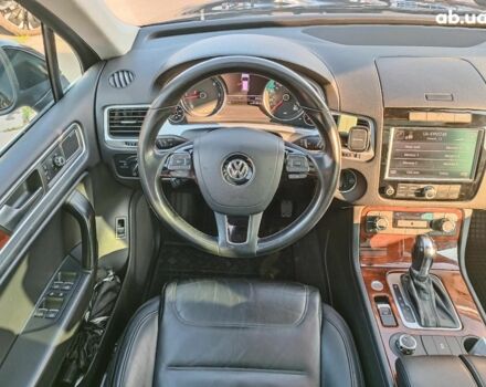 Черный Фольксваген Туарег, объемом двигателя 3 л и пробегом 207 тыс. км за 18990 $, фото 16 на Automoto.ua