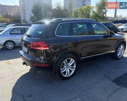 Черный Фольксваген Туарег, объемом двигателя 2.97 л и пробегом 267 тыс. км за 16000 $, фото 7 на Automoto.ua