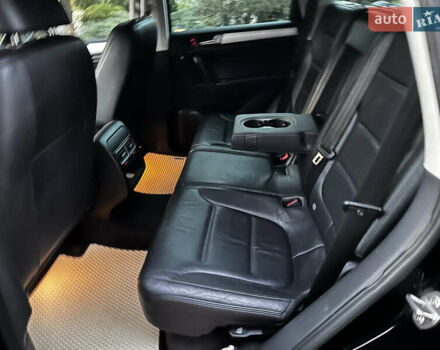 Черный Фольксваген Туарег, объемом двигателя 3 л и пробегом 310 тыс. км за 16500 $, фото 13 на Automoto.ua