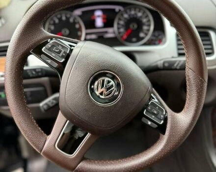 Черный Фольксваген Туарег, объемом двигателя 3.6 л и пробегом 290 тыс. км за 15200 $, фото 26 на Automoto.ua