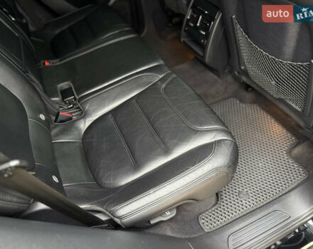 Чорний Фольксваген Туарег, об'ємом двигуна 2.97 л та пробігом 230 тис. км за 19999 $, фото 7 на Automoto.ua