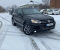 Черный Фольксваген Туарег, объемом двигателя 2.97 л и пробегом 240 тыс. км за 17000 $, фото 2 на Automoto.ua