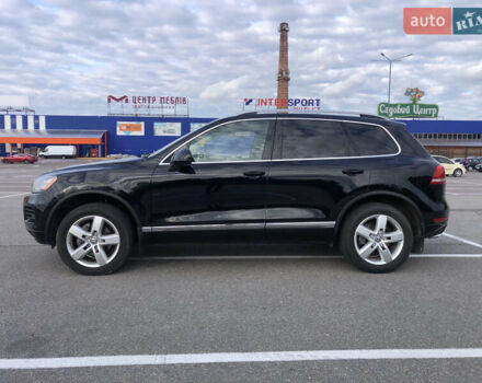 Черный Фольксваген Туарег, объемом двигателя 2.97 л и пробегом 332 тыс. км за 16900 $, фото 9 на Automoto.ua