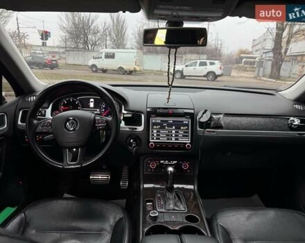 Черный Фольксваген Туарег, объемом двигателя 3 л и пробегом 308 тыс. км за 16490 $, фото 18 на Automoto.ua