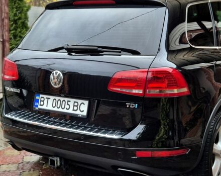 Черный Фольксваген Туарег, объемом двигателя 3 л и пробегом 250 тыс. км за 17300 $, фото 2 на Automoto.ua