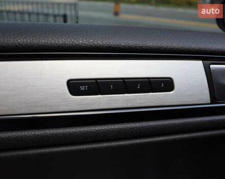 Черный Фольксваген Туарег, объемом двигателя 3 л и пробегом 284 тыс. км за 17800 $, фото 12 на Automoto.ua