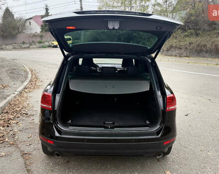 Черный Фольксваген Туарег, объемом двигателя 3 л и пробегом 220 тыс. км за 19700 $, фото 12 на Automoto.ua