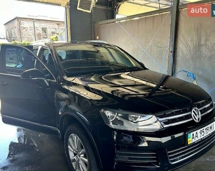 Чорний Фольксваген Туарег, об'ємом двигуна 3 л та пробігом 242 тис. км за 18750 $, фото 2 на Automoto.ua