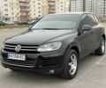 Чорний Фольксваген Туарег, об'ємом двигуна 3 л та пробігом 341 тис. км за 15499 $, фото 1 на Automoto.ua