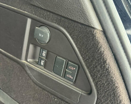 Черный Фольксваген Туарег, объемом двигателя 2.97 л и пробегом 160 тыс. км за 21000 $, фото 17 на Automoto.ua