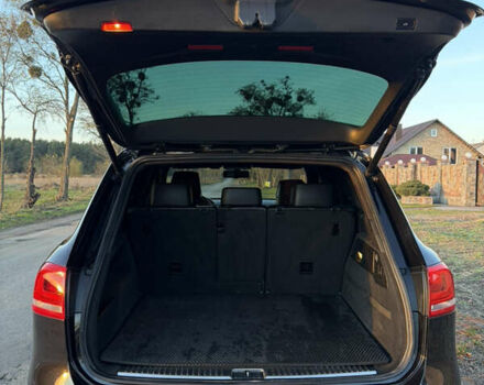 Чорний Фольксваген Туарег, об'ємом двигуна 2.97 л та пробігом 243 тис. км за 19600 $, фото 17 на Automoto.ua