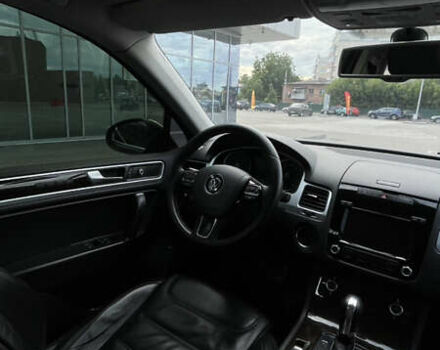 Чорний Фольксваген Туарег, об'ємом двигуна 2.97 л та пробігом 320 тис. км за 17700 $, фото 15 на Automoto.ua
