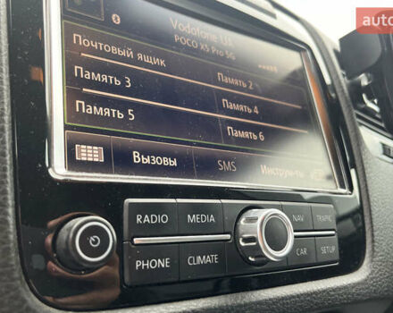 Черный Фольксваген Туарег, объемом двигателя 2.97 л и пробегом 370 тыс. км за 17800 $, фото 18 на Automoto.ua