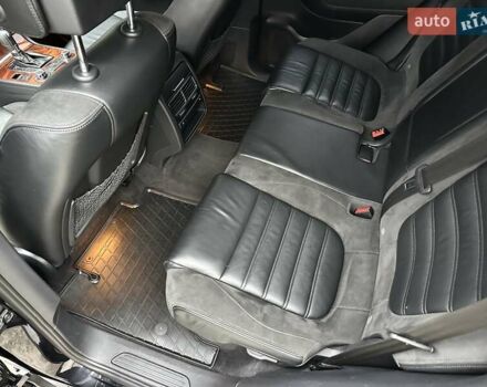 Черный Фольксваген Туарег, объемом двигателя 3 л и пробегом 225 тыс. км за 15650 $, фото 61 на Automoto.ua