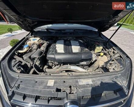 Черный Фольксваген Туарег, объемом двигателя 2.97 л и пробегом 273 тыс. км за 19300 $, фото 23 на Automoto.ua