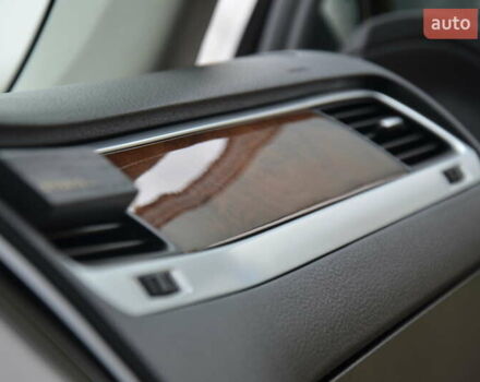 Черный Фольксваген Туарег, объемом двигателя 2.97 л и пробегом 267 тыс. км за 16450 $, фото 42 на Automoto.ua