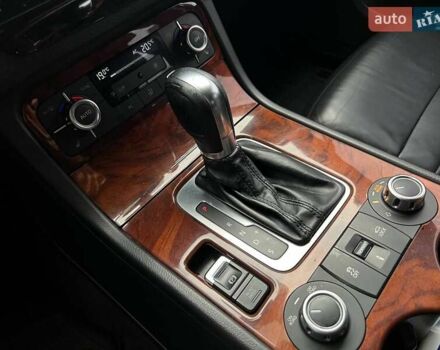 Чорний Фольксваген Туарег, об'ємом двигуна 3 л та пробігом 433 тис. км за 16700 $, фото 22 на Automoto.ua