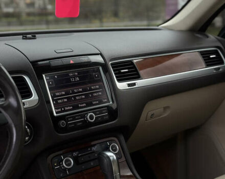 Черный Фольксваген Туарег, объемом двигателя 2.97 л и пробегом 310 тыс. км за 15200 $, фото 37 на Automoto.ua