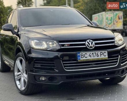 Чорний Фольксваген Туарег, об'ємом двигуна 4.13 л та пробігом 215 тис. км за 25000 $, фото 3 на Automoto.ua