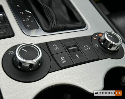 Черный Фольксваген Туарег, объемом двигателя 3 л и пробегом 251 тыс. км за 24700 $, фото 18 на Automoto.ua