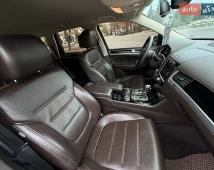 Чорний Фольксваген Туарег, об'ємом двигуна 2.97 л та пробігом 283 тис. км за 18500 $, фото 15 на Automoto.ua