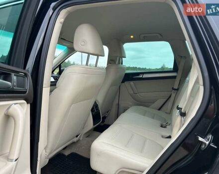 Черный Фольксваген Туарег, объемом двигателя 2.97 л и пробегом 299 тыс. км за 18700 $, фото 29 на Automoto.ua