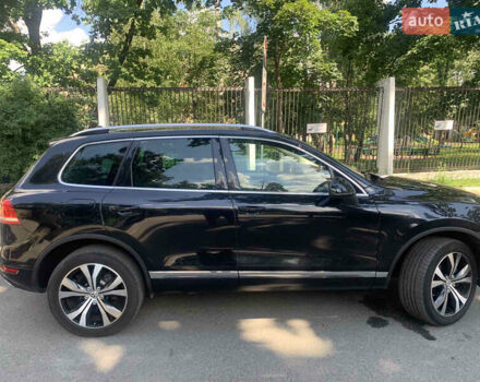 Чорний Фольксваген Туарег, об'ємом двигуна 3 л та пробігом 269 тис. км за 19999 $, фото 32 на Automoto.ua