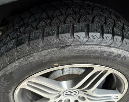 Черный Фольксваген Туарег, объемом двигателя 2.97 л и пробегом 225 тыс. км за 18000 $, фото 13 на Automoto.ua