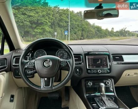 Черный Фольксваген Туарег, объемом двигателя 2.97 л и пробегом 299 тыс. км за 18700 $, фото 16 на Automoto.ua