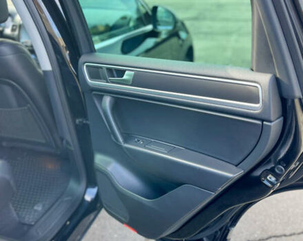 Чорний Фольксваген Туарег, об'ємом двигуна 3 л та пробігом 91 тис. км за 29900 $, фото 31 на Automoto.ua