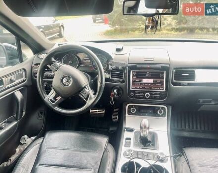 Черный Фольксваген Туарег, объемом двигателя 2.97 л и пробегом 247 тыс. км за 22999 $, фото 10 на Automoto.ua