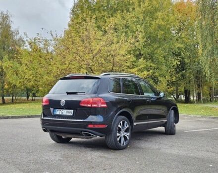 Черный Фольксваген Туарег, объемом двигателя 3 л и пробегом 238 тыс. км за 4800 $, фото 2 на Automoto.ua