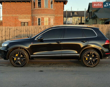 Чорний Фольксваген Туарег, об'ємом двигуна 2.97 л та пробігом 243 тис. км за 19600 $, фото 5 на Automoto.ua