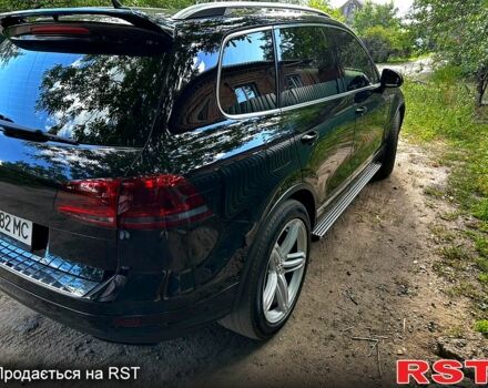 Черный Фольксваген Туарег, объемом двигателя 3 л и пробегом 200 тыс. км за 27000 $, фото 2 на Automoto.ua