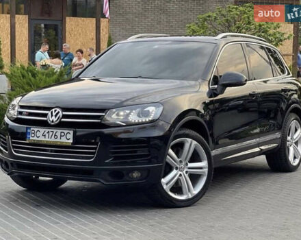 Чорний Фольксваген Туарег, об'ємом двигуна 4.13 л та пробігом 215 тис. км за 25000 $, фото 1 на Automoto.ua