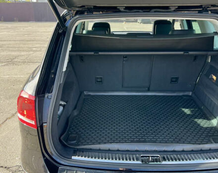 Чорний Фольксваген Туарег, об'ємом двигуна 3 л та пробігом 91 тис. км за 29900 $, фото 35 на Automoto.ua