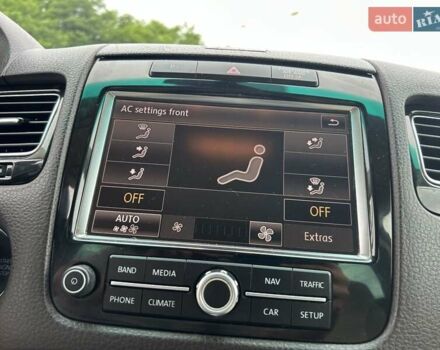 Черный Фольксваген Туарег, объемом двигателя 2.97 л и пробегом 299 тыс. км за 18700 $, фото 22 на Automoto.ua