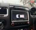 Черный Фольксваген Туарег, объемом двигателя 3 л и пробегом 308 тыс. км за 16490 $, фото 28 на Automoto.ua