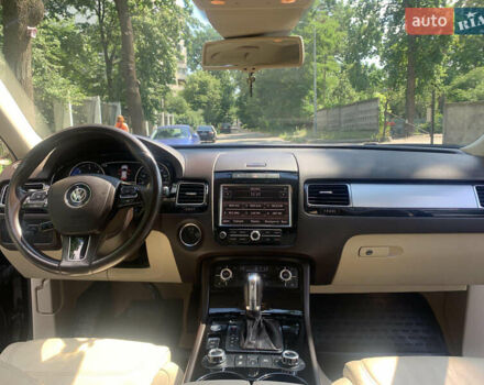 Чорний Фольксваген Туарег, об'ємом двигуна 3 л та пробігом 269 тис. км за 19999 $, фото 23 на Automoto.ua