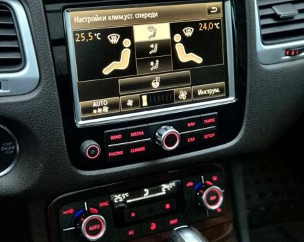 Черный Фольксваген Туарег, объемом двигателя 3 л и пробегом 250 тыс. км за 17300 $, фото 18 на Automoto.ua