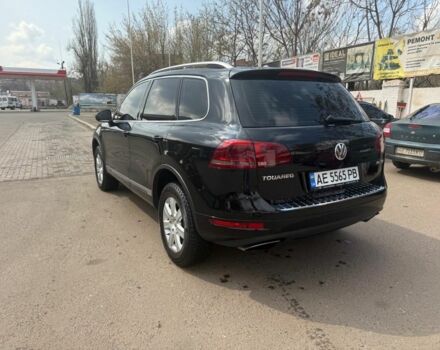 Черный Фольксваген Туарег, объемом двигателя 3 л и пробегом 330 тыс. км за 16200 $, фото 2 на Automoto.ua