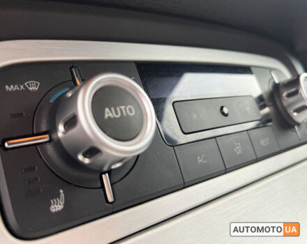 Чорний Фольксваген Туарег, об'ємом двигуна 3 л та пробігом 370 тис. км за 17800 $, фото 19 на Automoto.ua