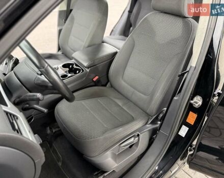 Черный Фольксваген Туарег, объемом двигателя 3 л и пробегом 207 тыс. км за 15700 $, фото 14 на Automoto.ua