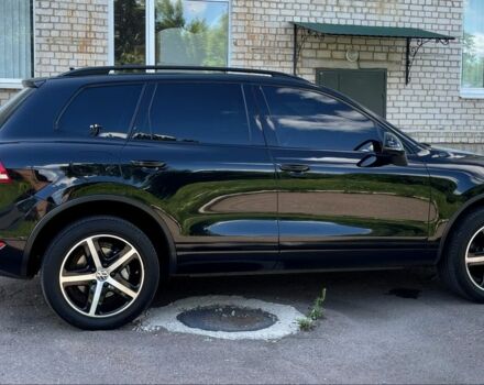 Чорний Фольксваген Туарег, об'ємом двигуна 3 л та пробігом 275 тис. км за 17900 $, фото 6 на Automoto.ua