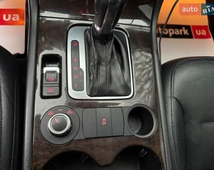 Черный Фольксваген Туарег, объемом двигателя 3 л и пробегом 308 тыс. км за 16490 $, фото 25 на Automoto.ua