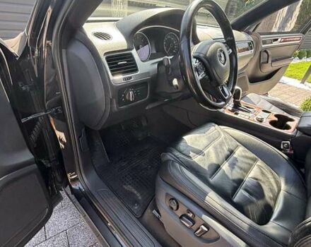 Черный Фольксваген Туарег, объемом двигателя 2.97 л и пробегом 273 тыс. км за 19300 $, фото 11 на Automoto.ua