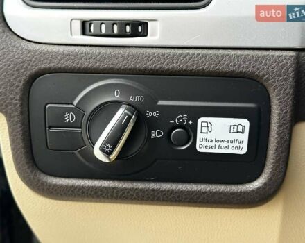 Чорний Фольксваген Туарег, об'ємом двигуна 2.97 л та пробігом 318 тис. км за 15999 $, фото 19 на Automoto.ua