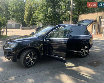 Чорний Фольксваген Туарег, об'ємом двигуна 3 л та пробігом 269 тис. км за 19999 $, фото 10 на Automoto.ua