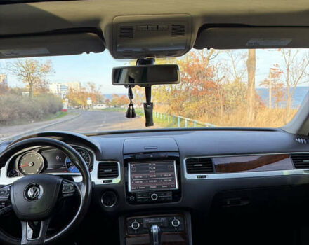 Чорний Фольксваген Туарег, об'ємом двигуна 2.97 л та пробігом 222 тис. км за 20000 $, фото 18 на Automoto.ua