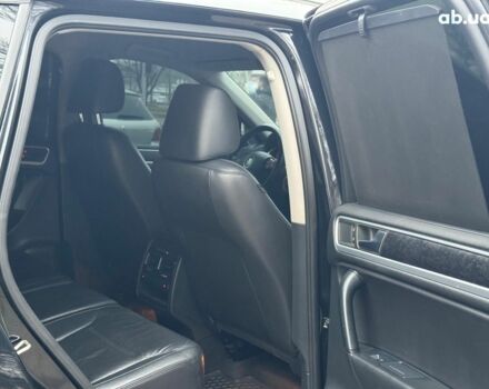 Черный Фольксваген Туарег, объемом двигателя 3 л и пробегом 308 тыс. км за 16490 $, фото 14 на Automoto.ua